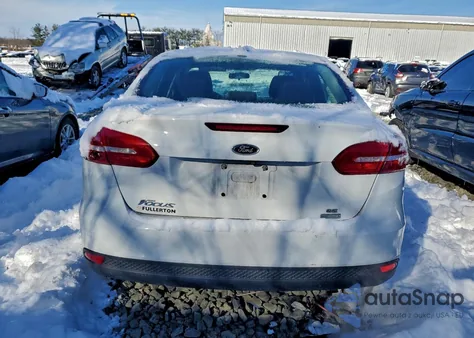 2018 Ford Focus Se из США, поврежденный, VIN 1FADP3FEXJL232077